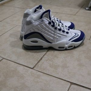 NIKE KEN GRIFFEY SNEAKERS